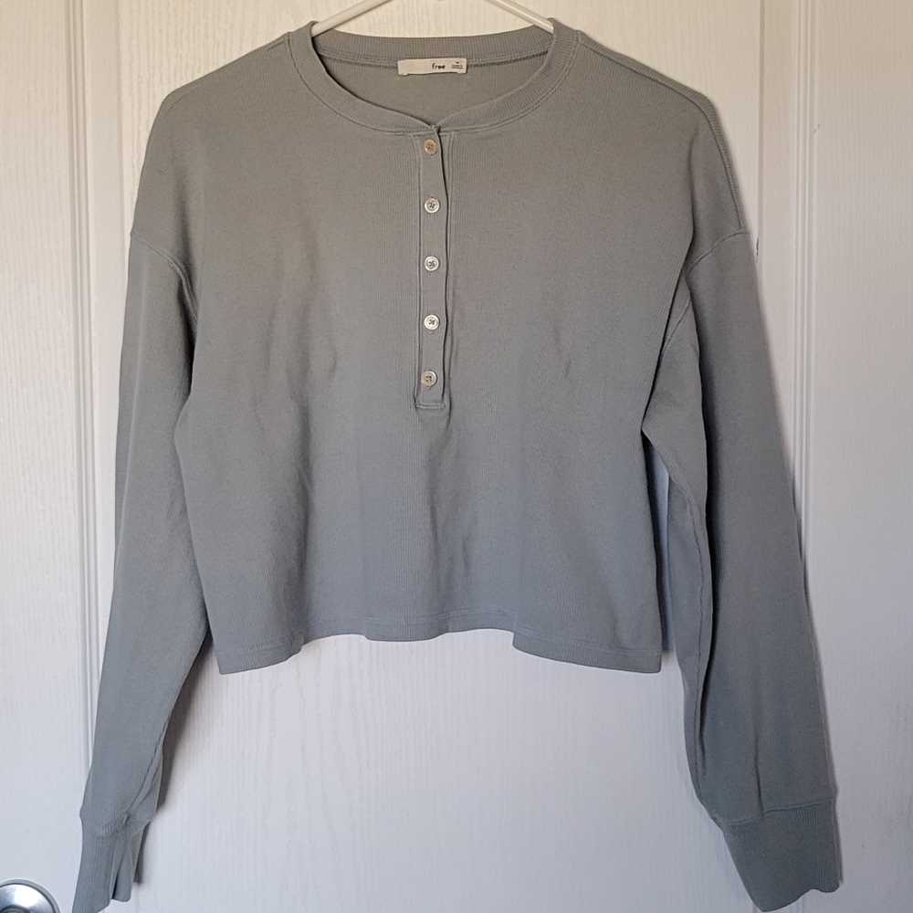 Wilfred Free Aritzia Cropped Mavis Henley Longsleeve Top Size: Medium